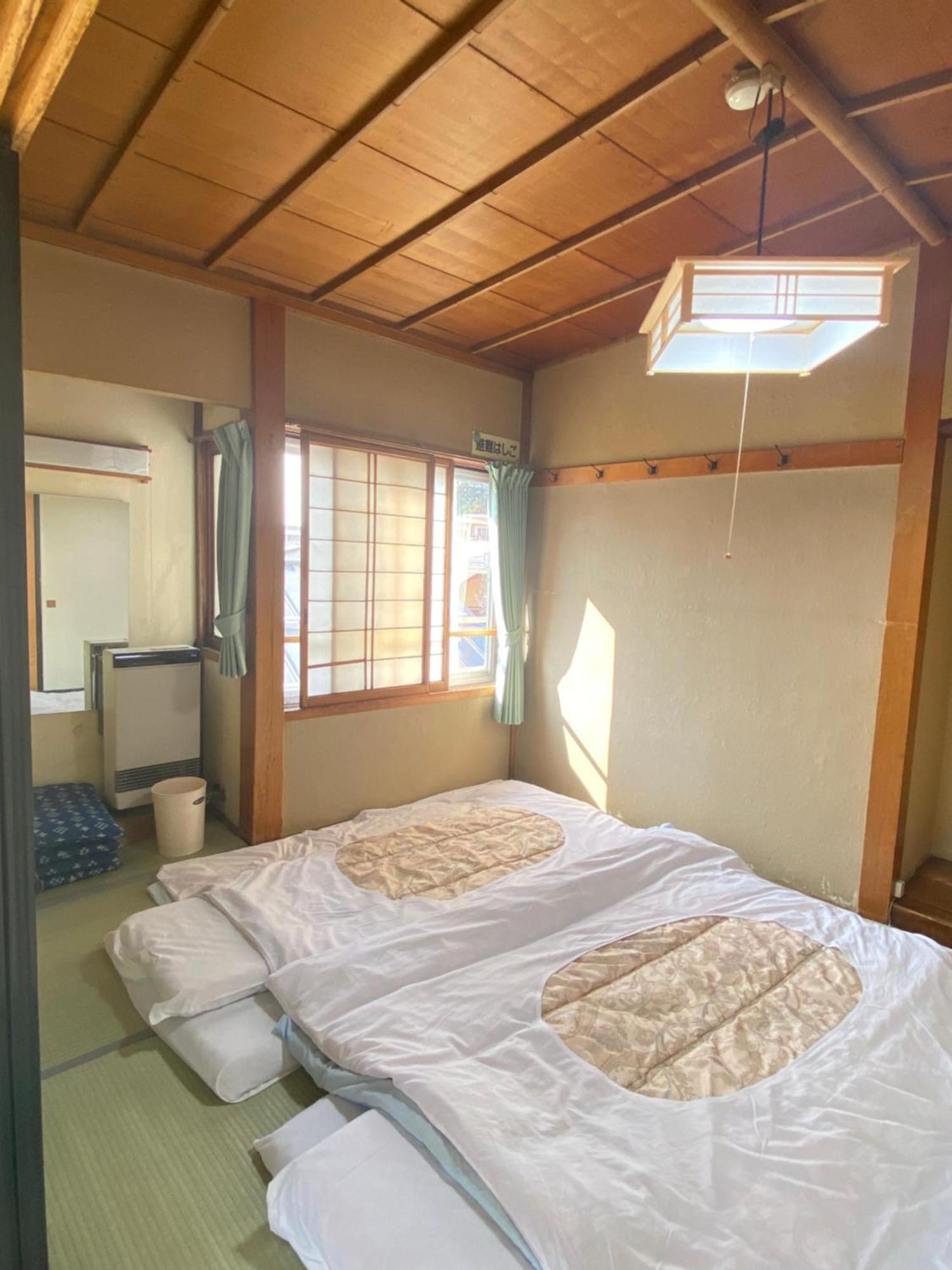 Yoshidaya Ryokan Ямагата Екстериор снимка